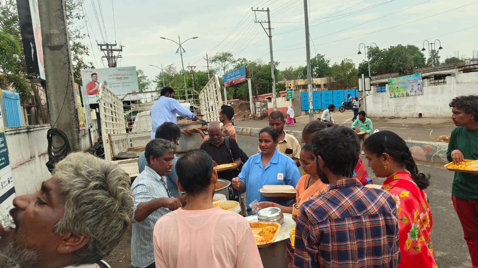 Food Distribution in Guntur 2